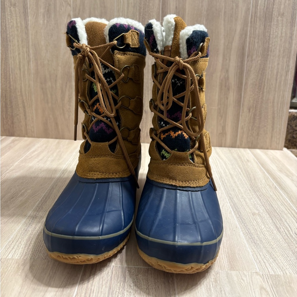 *Khombu Kristie Brown Suede and Blue Rubber Winter Duckboots #IR